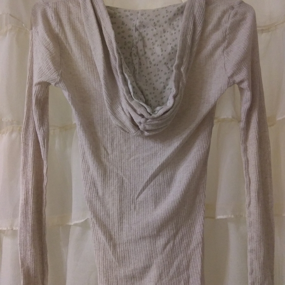 Aero pullover - Picture 2 of 2